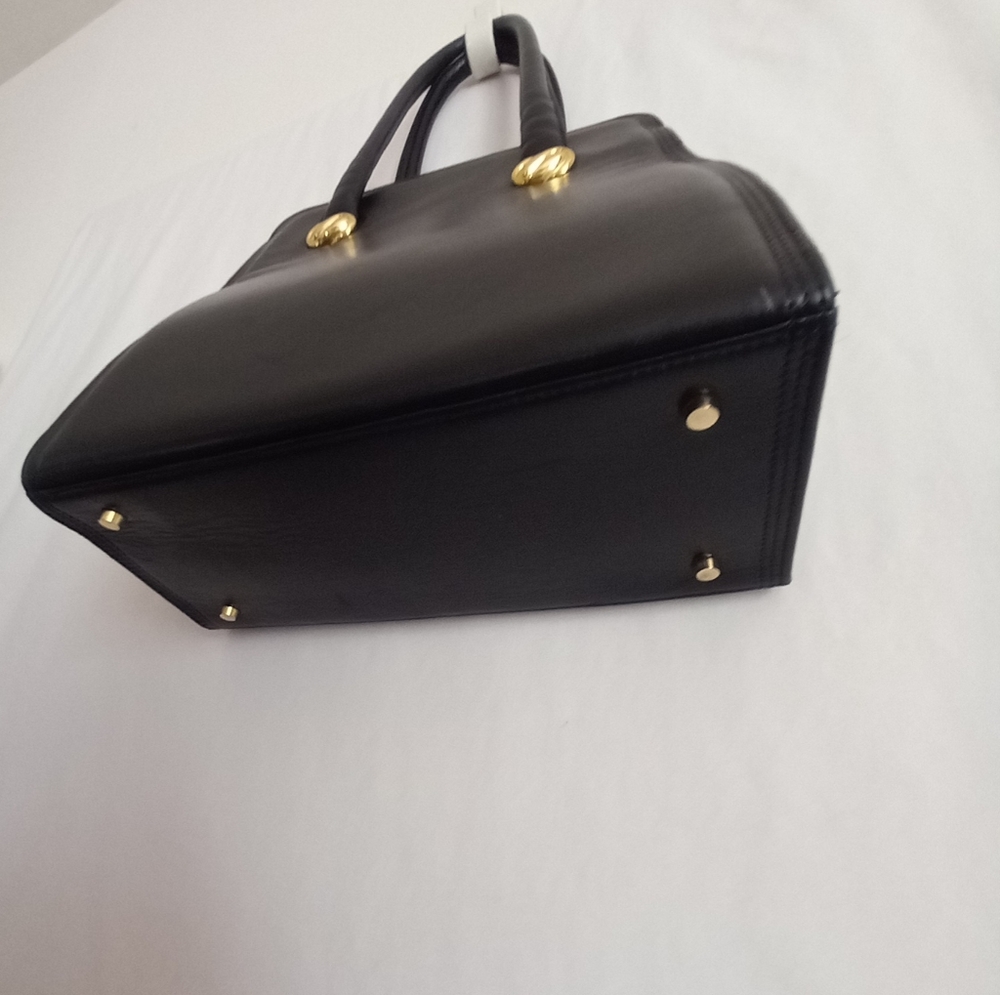 Vintage Evan-Picone Black leather handbag RN 78909